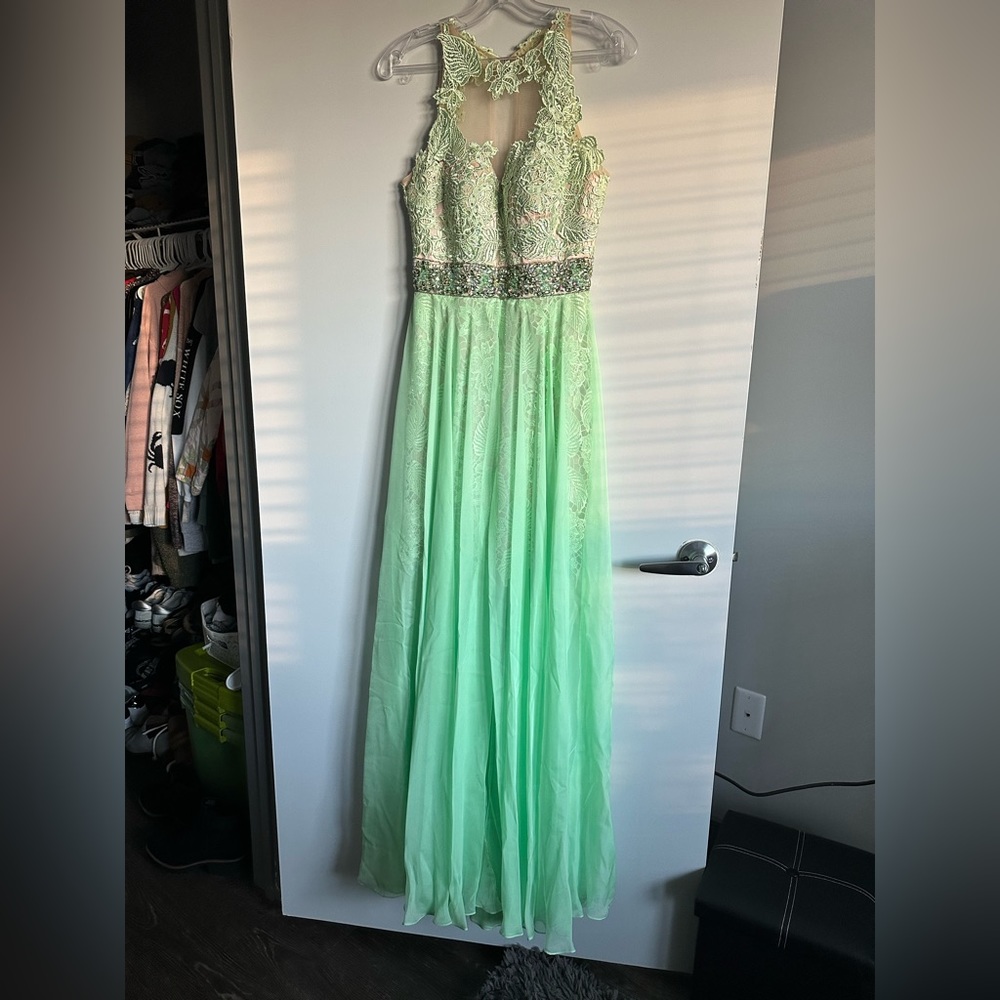 Sherri Hill prom dress